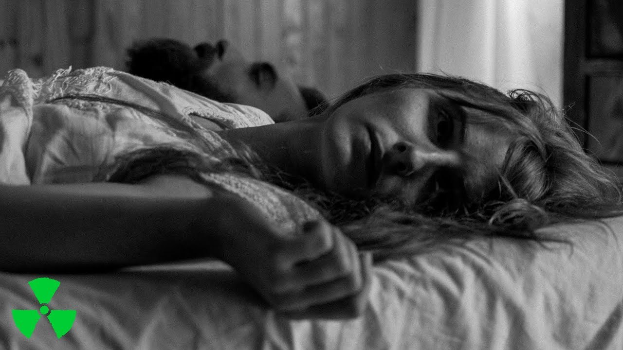 CELESTE – LE COEUR NOIR CHARBON